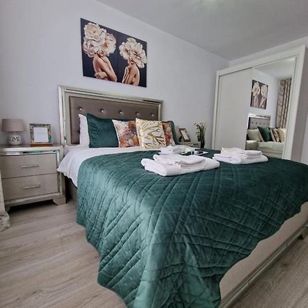 M&A Apartment Braşov Esterno foto