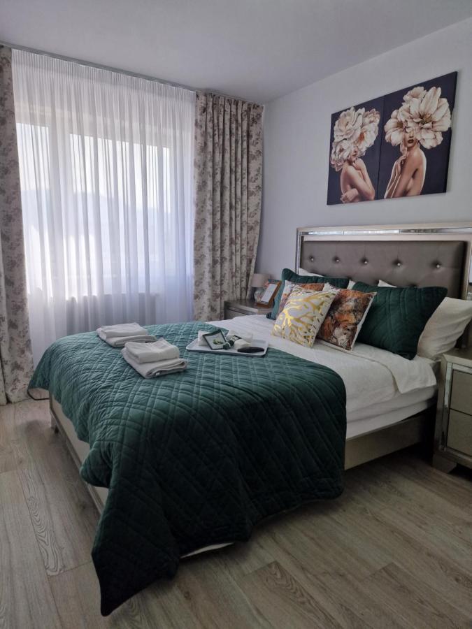 M&A Apartment Braşov Esterno foto