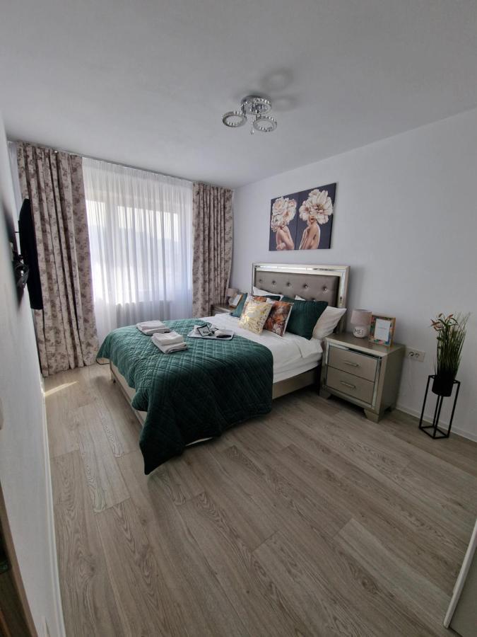 M&A Apartment Braşov Esterno foto