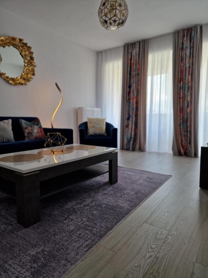 M&A Apartment Braşov Esterno foto
