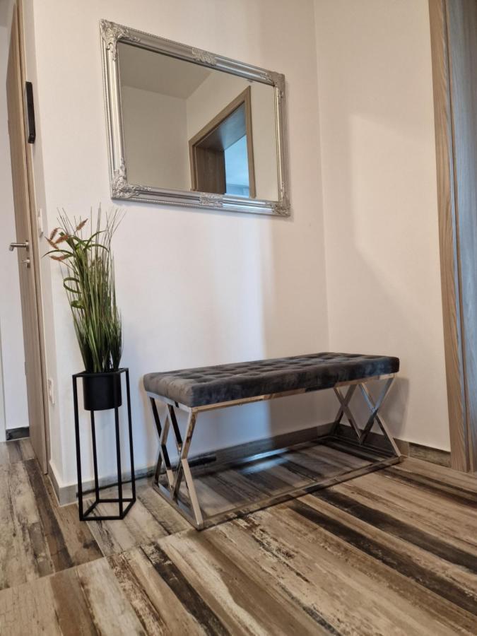 M&A Apartment Braşov Esterno foto